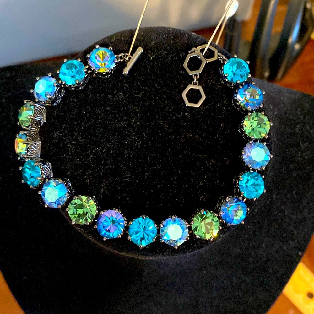 Park Lane Lucky Impression Tennis Bracelet BNWT Stunning Blue & Green Crystals